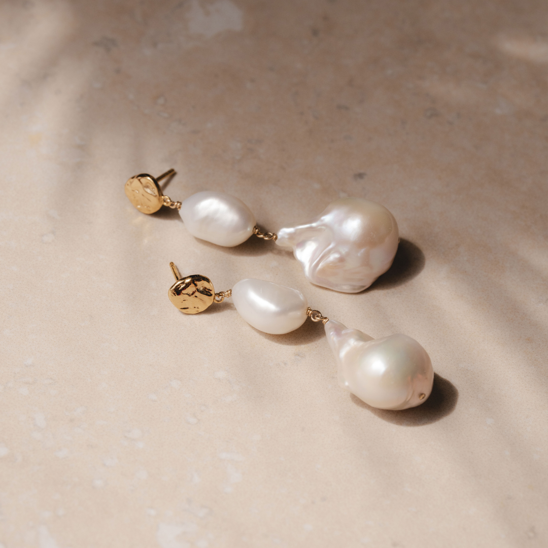 Molten Drop Pearl Earrings